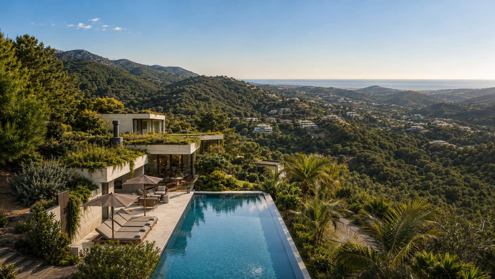 Luxury Costa del Sol villa with mountain and sea views